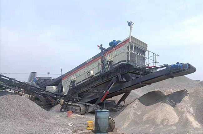 履帶式移動篩分站