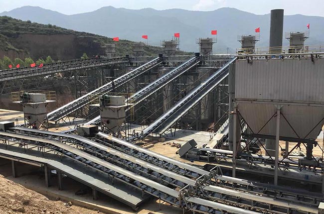 山西某砂石廠輸送機現場.jpg